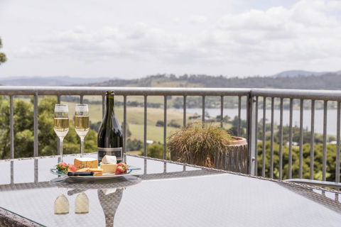 Armalong Winery Chalets - Hotel Gold Coast 0