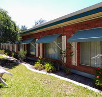 Armidale Rose Villa Motel - Hotel Gold Coast