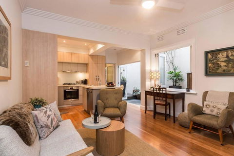 Art Deco 2 Bed Sydney/Darlinghurst Gem - Hotel Gold Coast 1