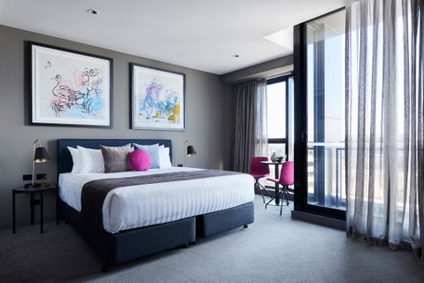 Art Series - The Chen - Hotel Gold Coast 2