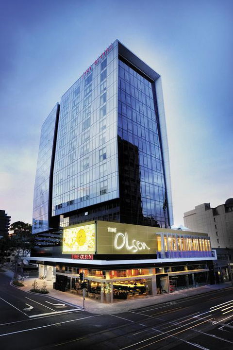 Art Series - The Olsen - Hotel Gold Coast 3