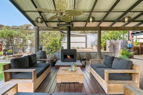 Luxurious Soul Sanctuary By The Surf - Perfect For Multiple Families Coming Together - Hotel Gold Coast 3