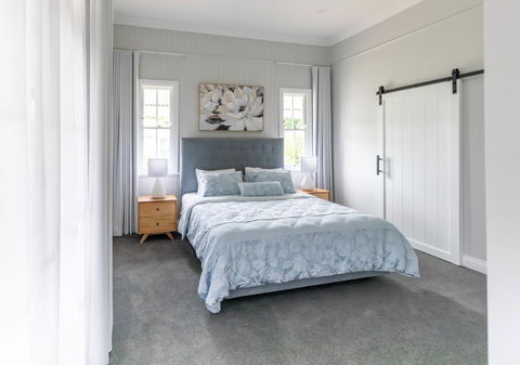 Luxury Grand Escapes Queenslander In Ipswich - Hotel Gold Coast 2