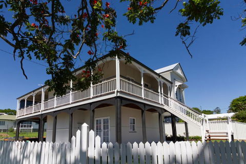 Luxury Grand Escapes Queenslander In Ipswich - Hotel Gold Coast 0
