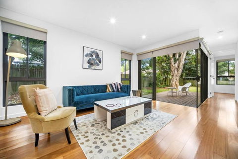 Luxury Retreat & Spacious 4BR House In Willoughby - Hotel Gold Coast 0