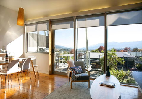 Luxury Scandinavian Townhouse - Hotel Gold Coast 2