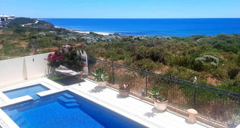 Luxury Sunset & Surf In Halls Head - Hotel Gold Coast 0