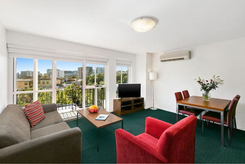 Melbourne Carlton Central Apartment Hotel Official - Hotel Gold Coast 3