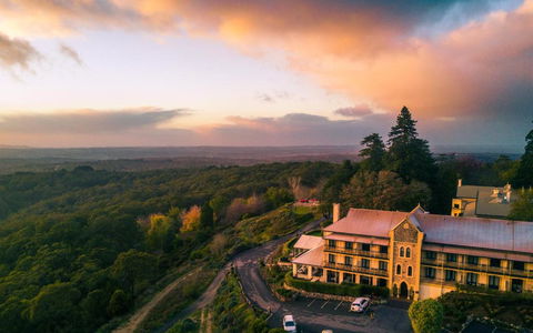 Mount Lofty House & Estate Adelaide Hills - Hotel Gold Coast 1