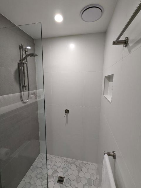 Newcastle Harbourside Terraces - Hotel Gold Coast 2