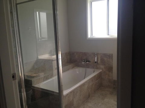 Mystic Blue And Green Meadow - Hotel Gold Coast 2