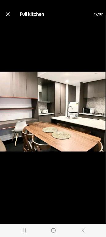 NESUTO DOCKLANDS - Hotel Gold Coast 1