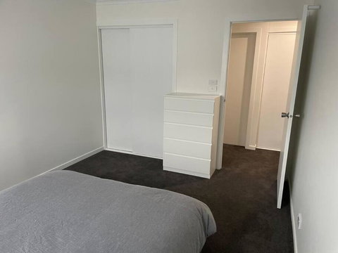 New 3 Bedroom House In Cooma - Hotel Gold Coast 2