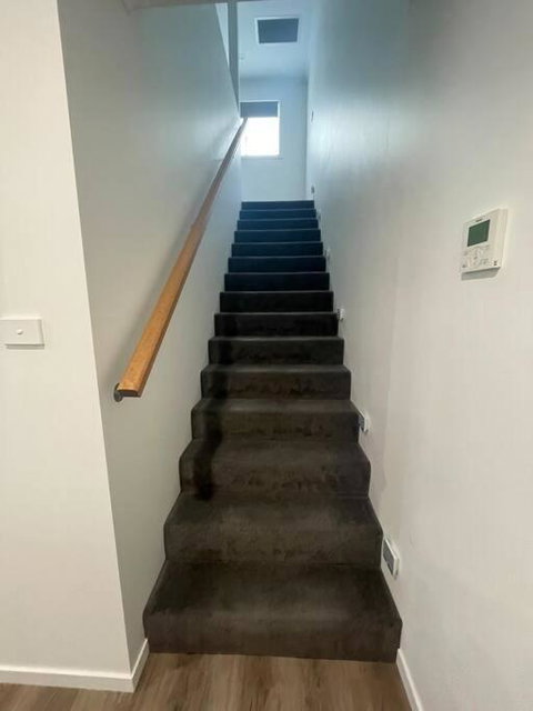 New 3 Bedroom House In Cooma - Hotel Gold Coast 3