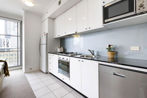 NEW! A Comfy & Stylish Apt Next To Darling Harbour - Hotel Gold Coast 3