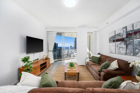 NEW Chevron Ocean Views Central Surfers. - Hotel Gold Coast 2
