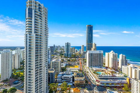 NEW Chevron Ocean Views Central Surfers. - Hotel Gold Coast 3