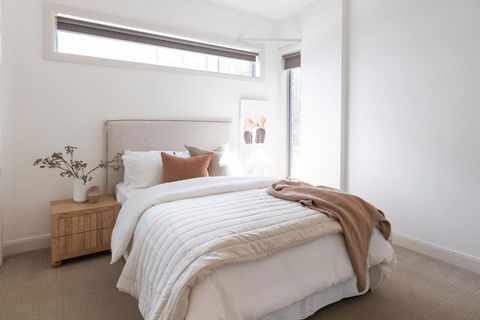 NEW Pleasant View Stays TORQUAY - Hotel Gold Coast 3