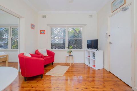 Newcastle Nook - Convenient Comforts In The CBD - Hotel Gold Coast 2