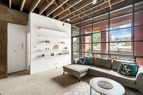 New York Style Apartment In Chippendale NSW - Hotel Gold Coast 3