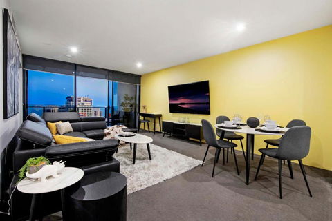 OCEAN VIEW - One Bedroom Spa Apartment - Circle On Cavill - Self Contained, Privately Managed - Hotel Gold Coast 2