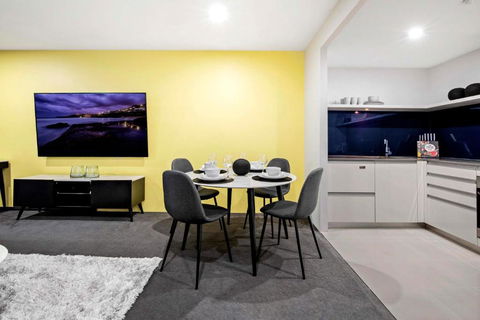 OCEAN VIEW - One Bedroom Spa Apartment - Circle On Cavill - Self Contained, Privately Managed - Hotel Gold Coast 3