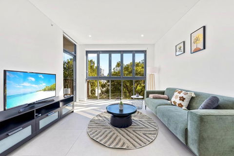 Oasis Near CBD, Close To UNSW & Famous Restaurants - Hotel Gold Coast 2