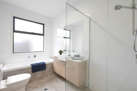 No Stairs Dbl Garage Aircon Woodville North - Hotel Gold Coast 3