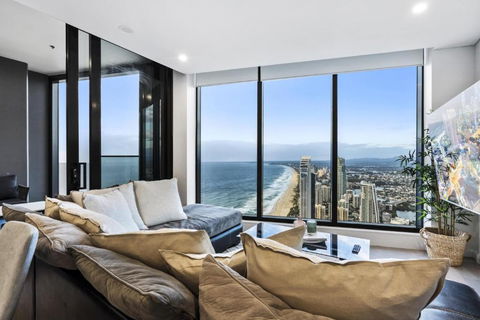 OCEAN Views In Beachside 2-Bedroom Unit - Q Stay - Hotel Gold Coast 0