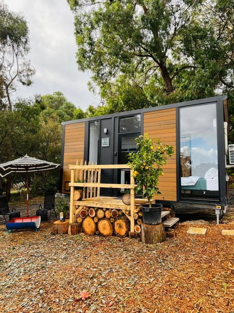 Orange 2 By Tiny Away - Hotel Gold Coast 0