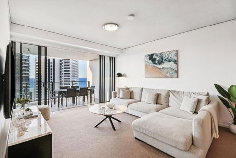 Ocean View 3-Bed With Gym, Pool, Sauna & Parking - Hotel Gold Coast 2