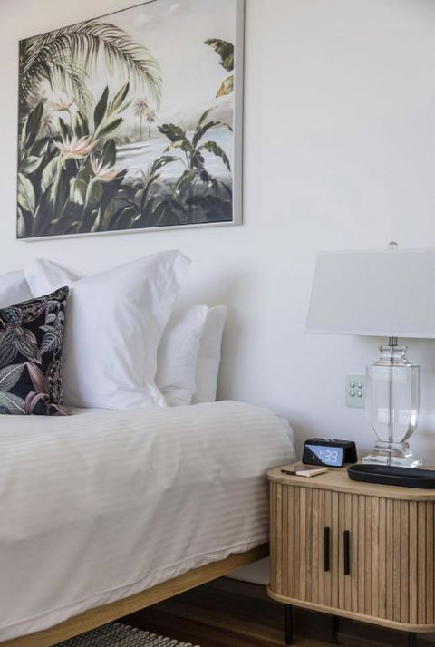Oceanfront Beach Pad - Hotel Gold Coast 2