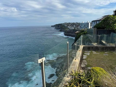 Oceanfront Dreamscape In Vaucluse Sydney! - Hotel Gold Coast 3