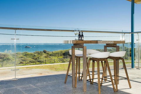 Oceans View - Luxury Apartment With Ocean Views - Hotel Gold Coast 1