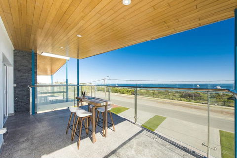 Oceans View - Luxury Apartment With Ocean Views - Hotel Gold Coast 2