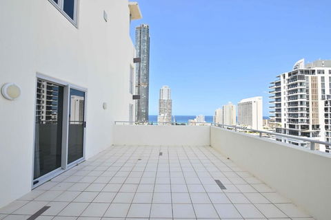 Oceanview Located In The Heart Of Surfers - Self Contained, Privately Managed Apartments - Hotel Gold Coast 0