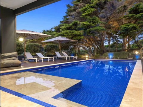Ohana Luxury Retreat-beach Access Heated Pool - Hotel Gold Coast 2
