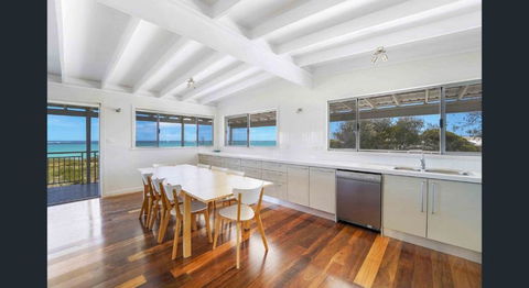 Ospreys View - Relaxed Coastal Vibe - Hotel Gold Coast 3