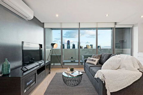 One Bedroom Apartment I Parking I River View I Walk To Crown - Hotel Gold Coast 2
