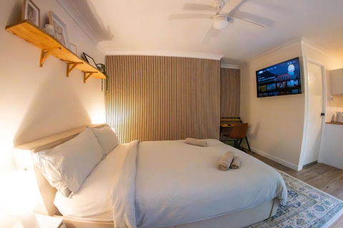 Peaceful Studio Close To Shops, Motorway, National Forest & Koalas! - Hotel Gold Coast 2