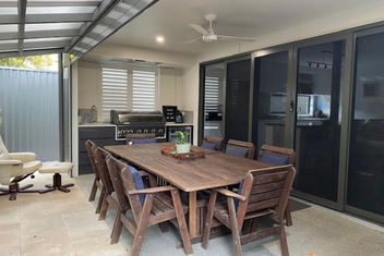 Palm Beach The Best Trending Place On The Coast with Hotel Gold Coast