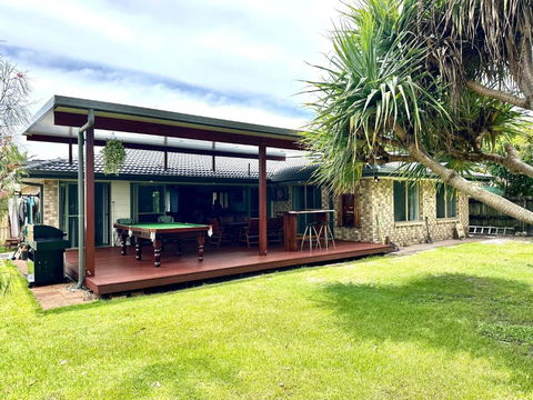 Pandanus Paradise. Newly Renovated 4 Bedroom Home - Hotel Gold Coast 0