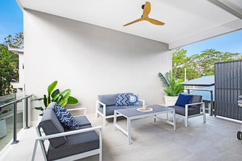 Park Avenue Terrace House Sleeps 9 - Hotel Gold Coast 3