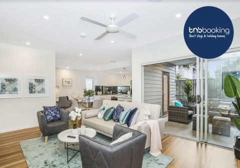Park Avenue Townhouse Retreat Brisbane Sleeps 10 - Hotel Gold Coast 0
