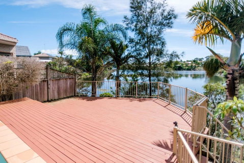 Peaceful Waterfront Home - Hotel Gold Coast 2