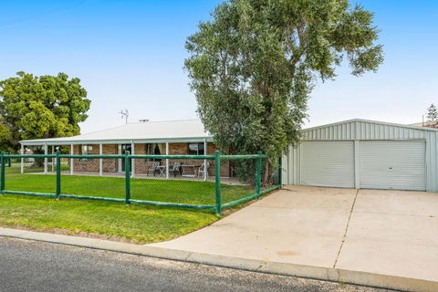 Ponderosa - Dunes Right On You Doorstep - Hotel Gold Coast 1