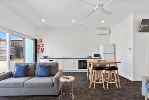 Port Lincoln Shark Apartment 5 - Hotel Gold Coast 1