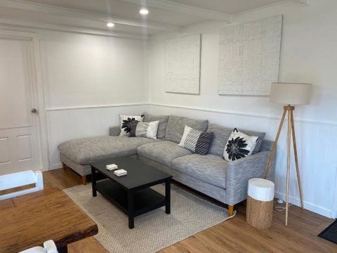 Pet Friendly Cozy Cabin - Hotel Gold Coast 2