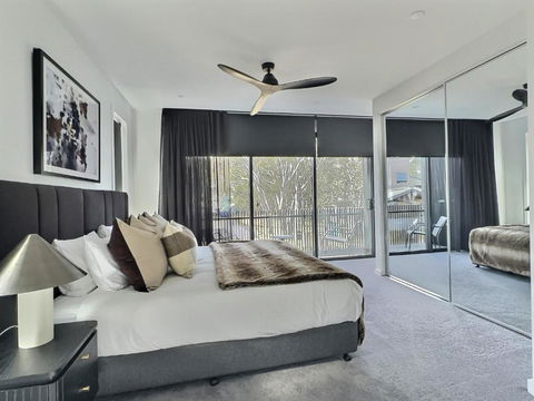 RAM, Alpine Getaways - Hotel Gold Coast 3