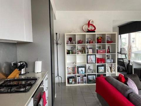 Radiance - Chic Fitzroy Street Apartment - Hotel Gold Coast 3